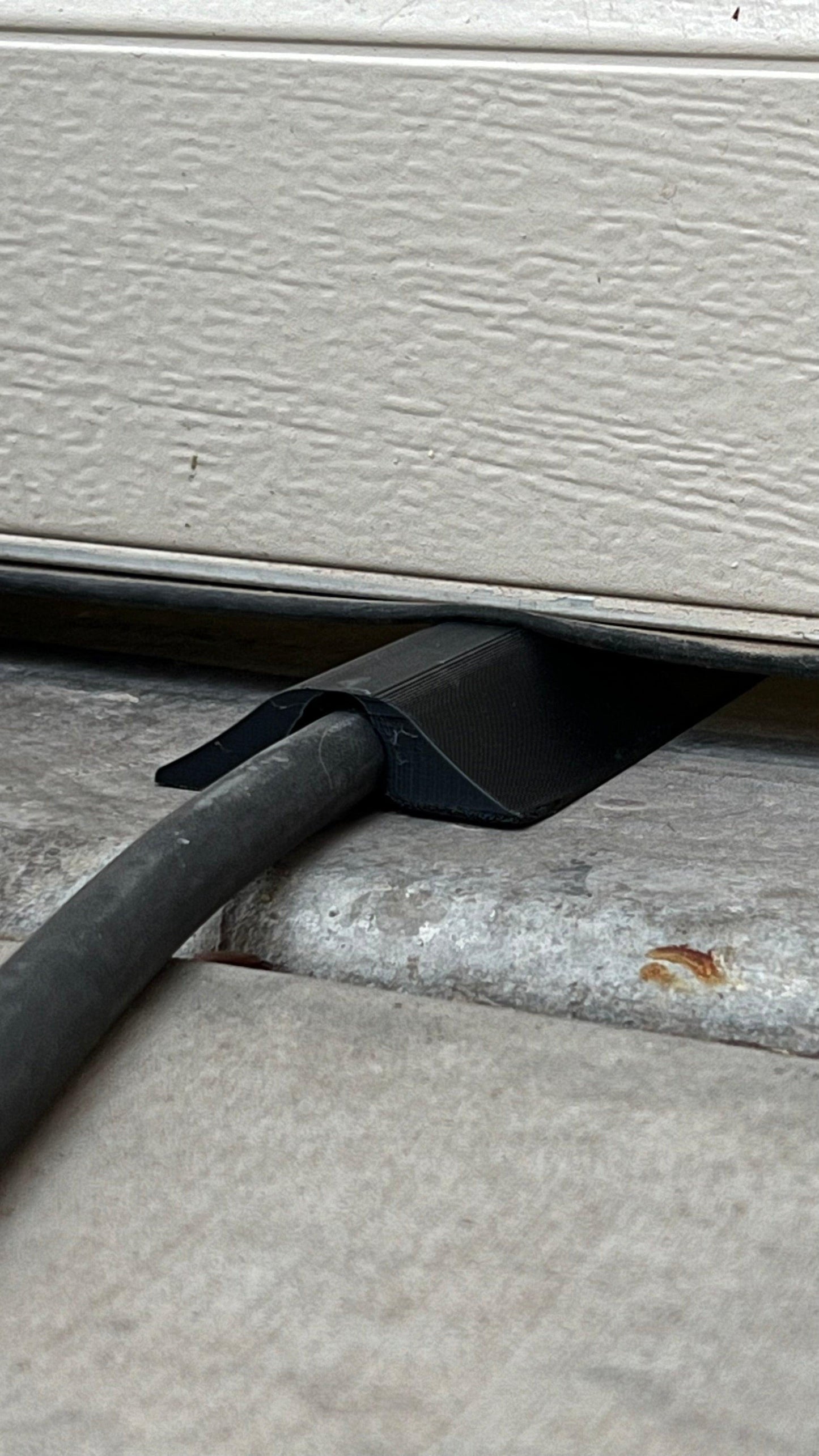 EV Charging Cable Garage Door Protector [Tesla]