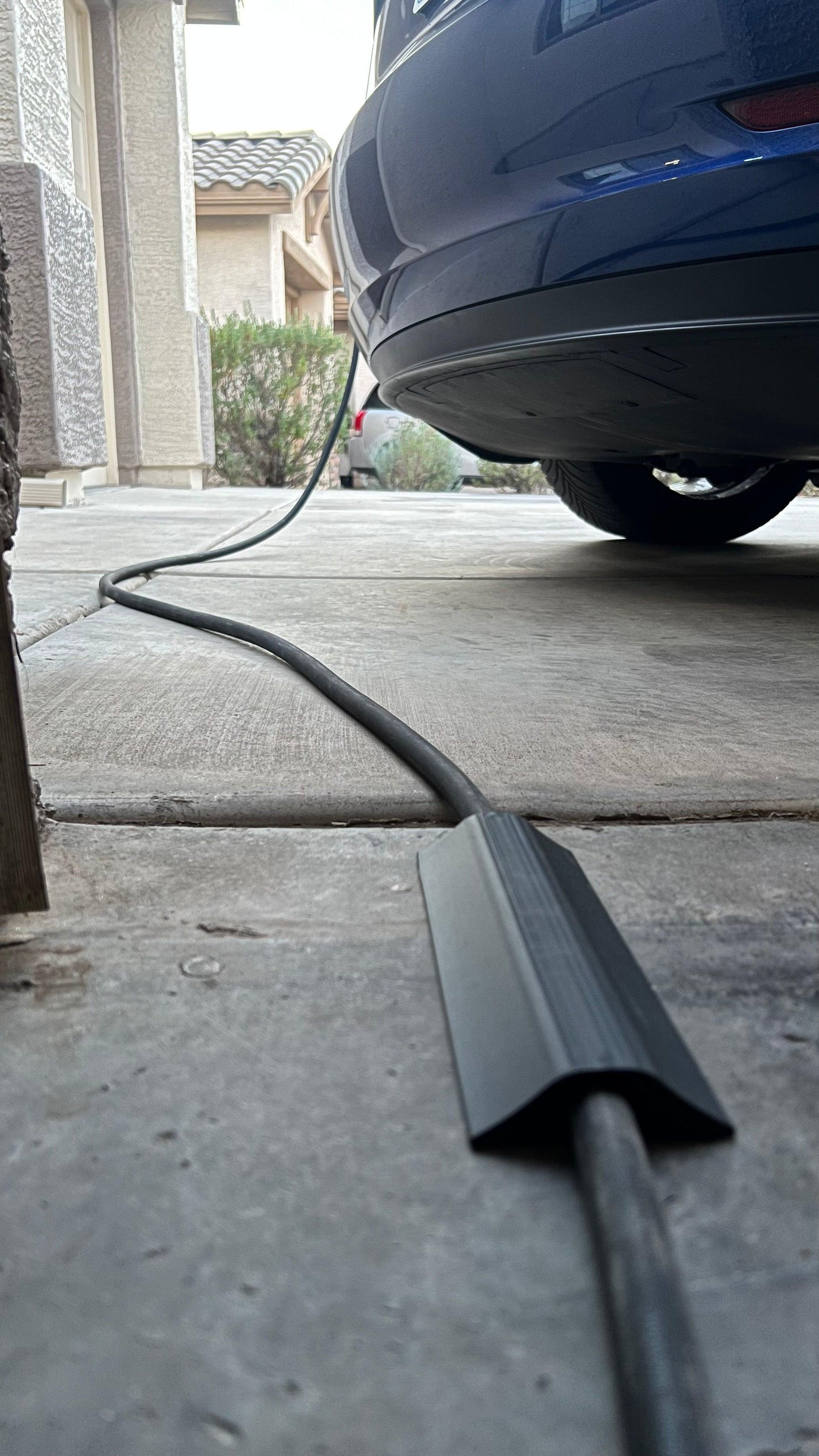 EV Charging Cable Garage Door Protector [Tesla]